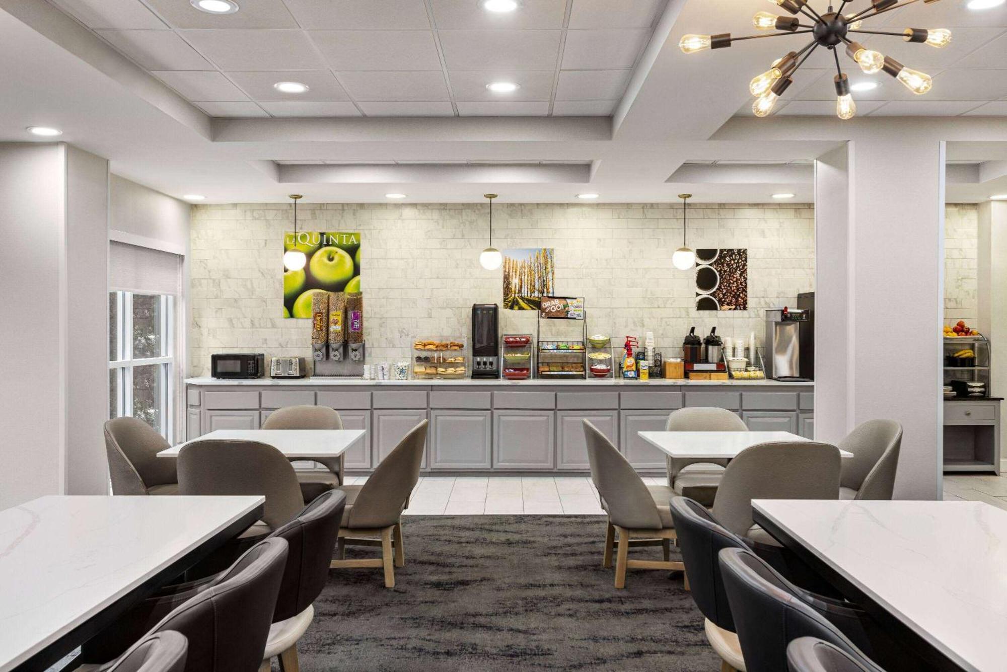 Hotel La Quinta By Wyndham Mt. Laurel - Philadelphia Mount Laurel Esterno foto
